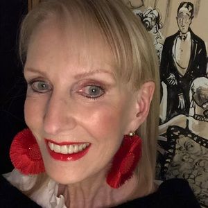 Meet your Posher, Marian